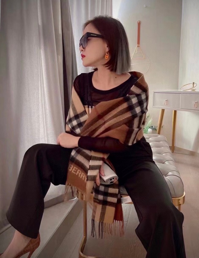 Streetwear Hat BURBERRY 328867