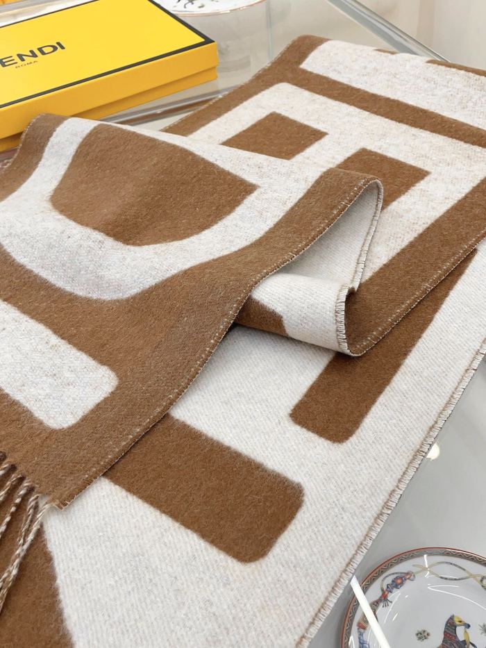 Streetwear Scarf FENDI 328838 size:30*180cm