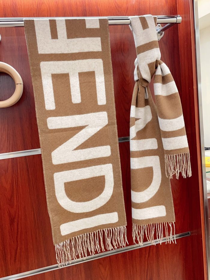Streetwear Scarf FENDI 328838 size:30*180cm
