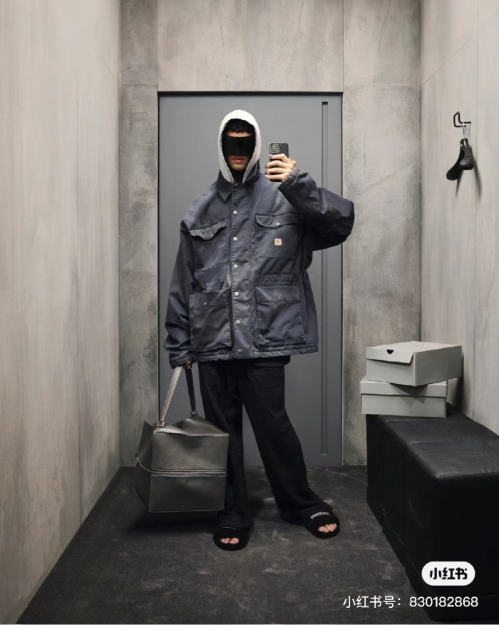 Clothes Balenciaga 812