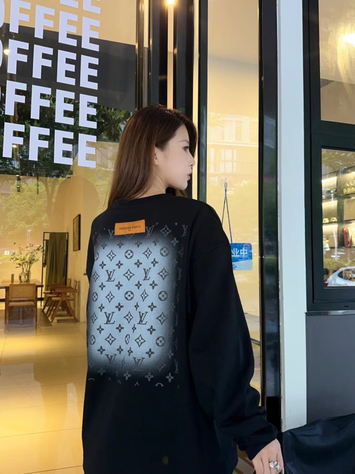 Clothes Louis Vuitton 1096