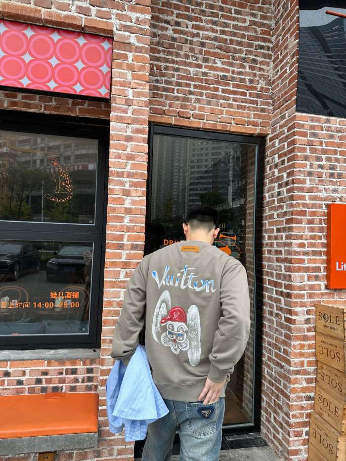 Clothes Louis Vuitton 1095