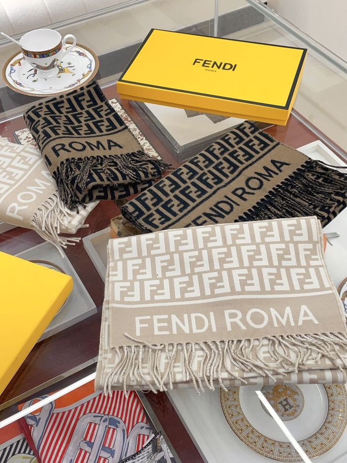 Streetwear Scarf FENDI 328754 SIZE:30x180