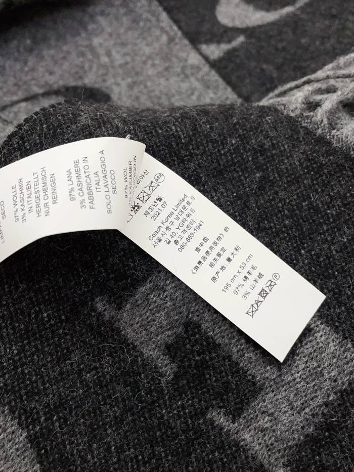 Streetwear Scarf COACH 328770 SIZE:195×53cm