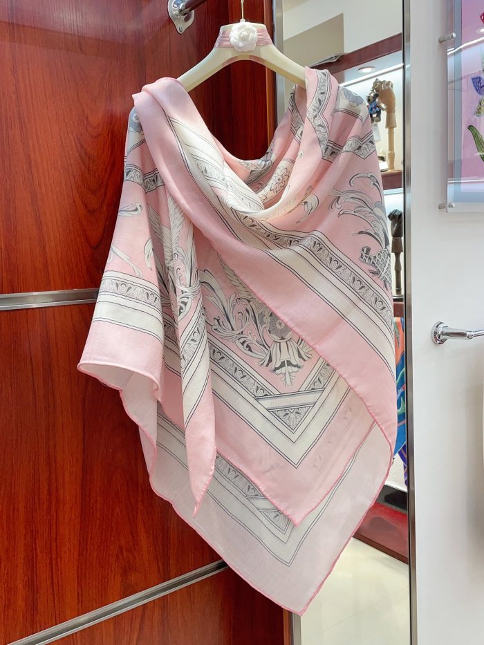 Streetwear Scarf BURBERRY 328740 SIZE:140cm*140cm