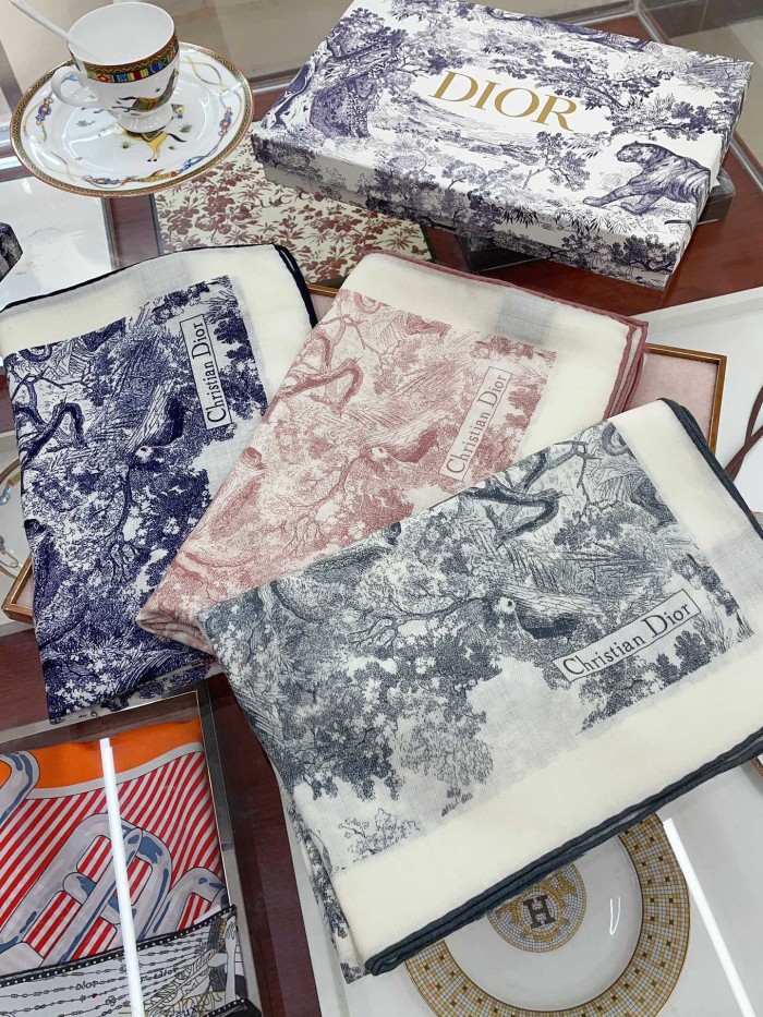 Streetwear Scarf Dior 328749 SIZE:60*180cm