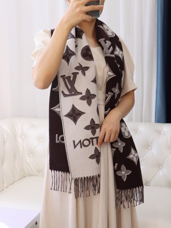 Streetwear Scarf LV 328725 SIZE:32*180cm