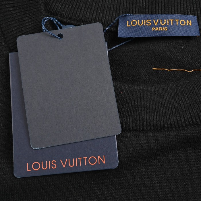 Clothes Louis Vuitton 1098