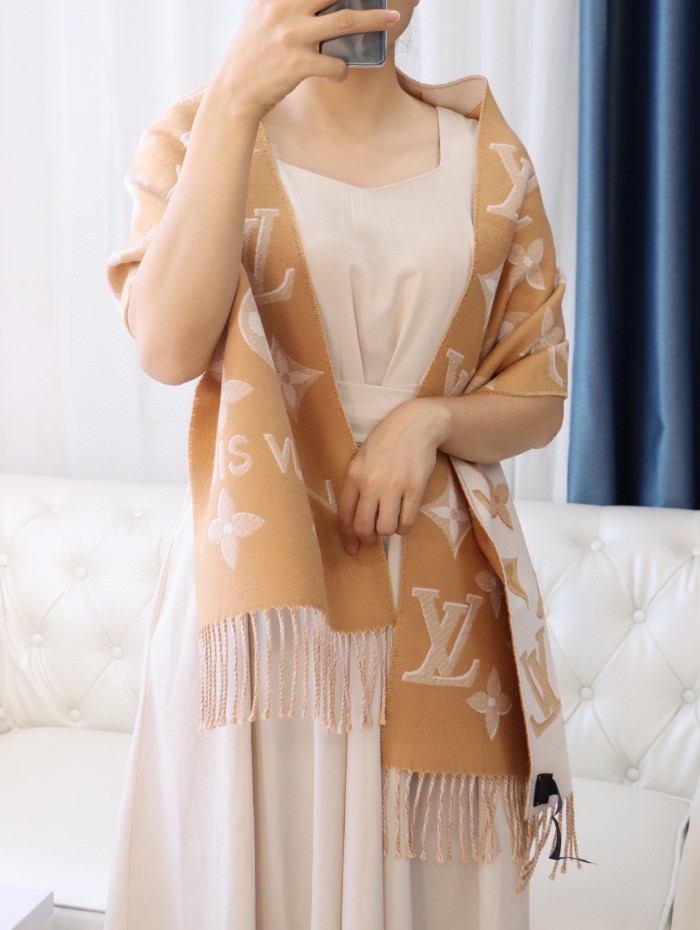Streetwear Scarf LV 328726 SIZE:32*180cm