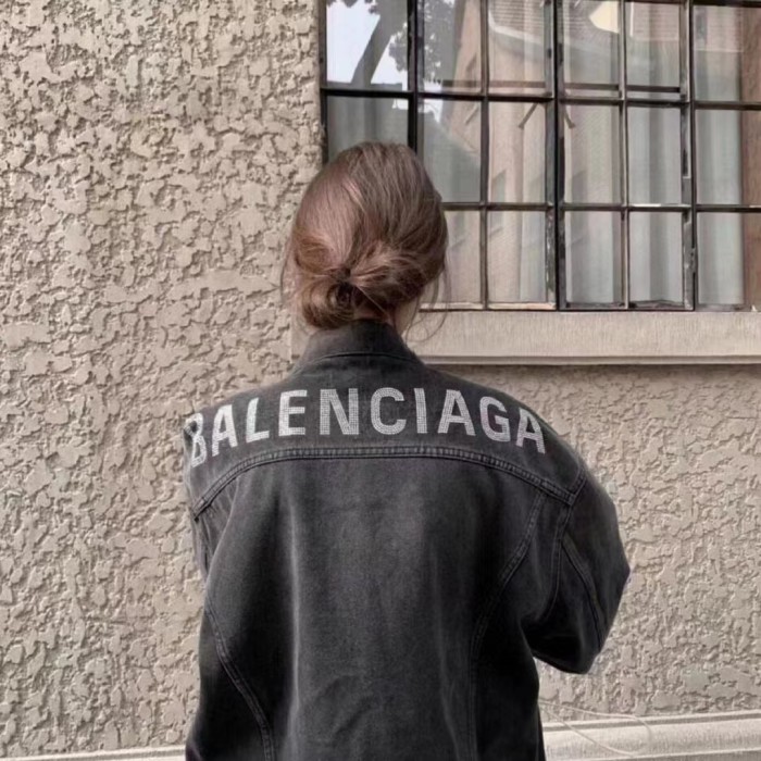 Clothes Balenciaga 819
