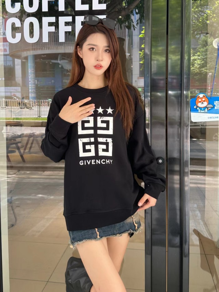 Clothes Givenchy 285