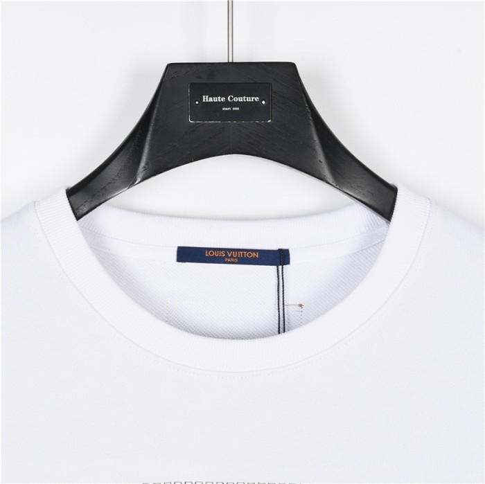 Clothes Louis Vuitton 1111