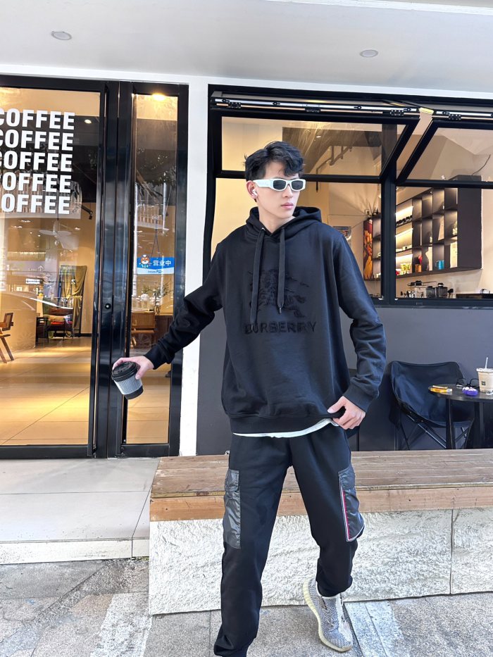 Clothes Burberry 650