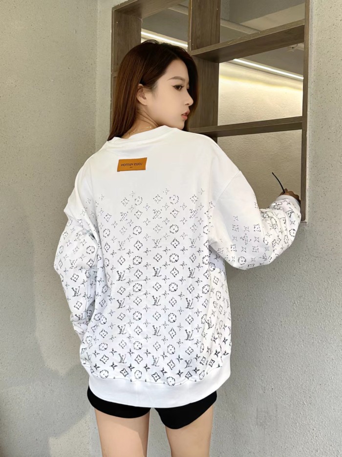 Clothes Louis Vuitton 1109