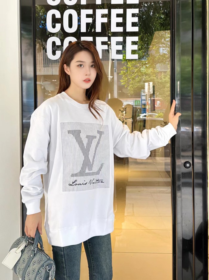 Clothes Louis Vuitton 1111