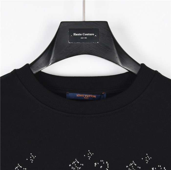 Clothes Louis Vuitton 1108