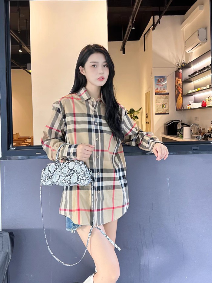 Clothes Burberry 657