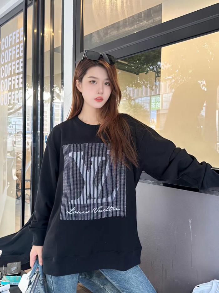 Clothes Louis Vuitton 1110