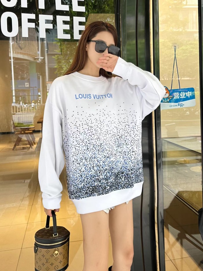 Clothes Louis Vuitton 1107