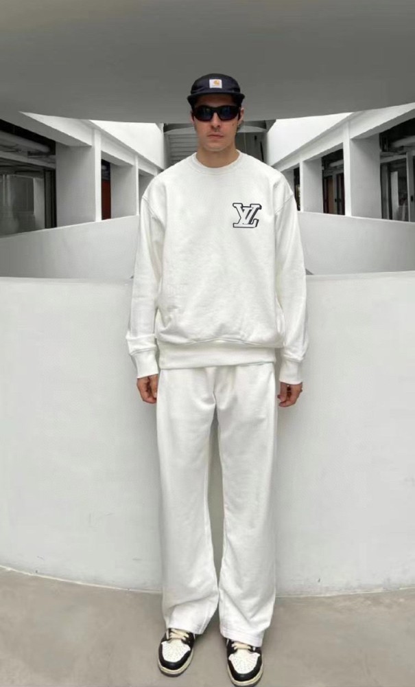 Clothes Louis Vuitton 1116