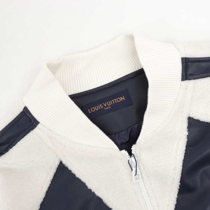 Clothes Louis Vuitton 1122