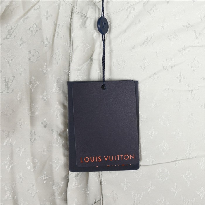 Clothes Louis Vuitton 1117