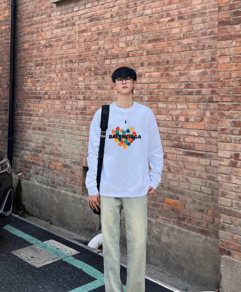 Clothes Balenciaga 830