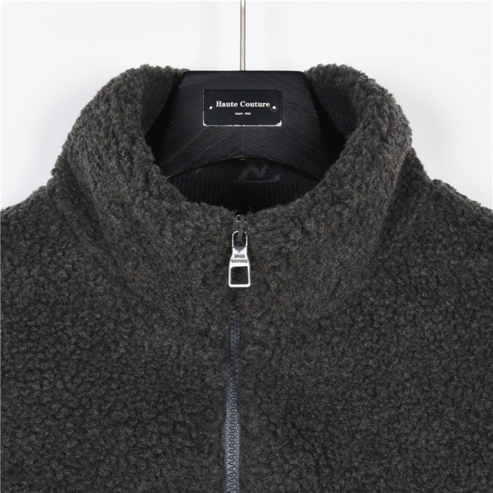 Clothes Louis Vuitton 1123