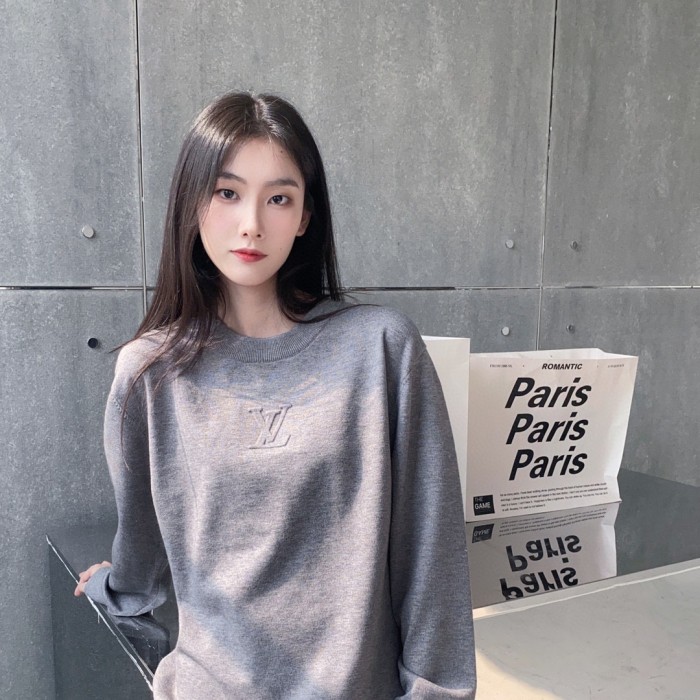 Clothes Louis Vuitton 1121