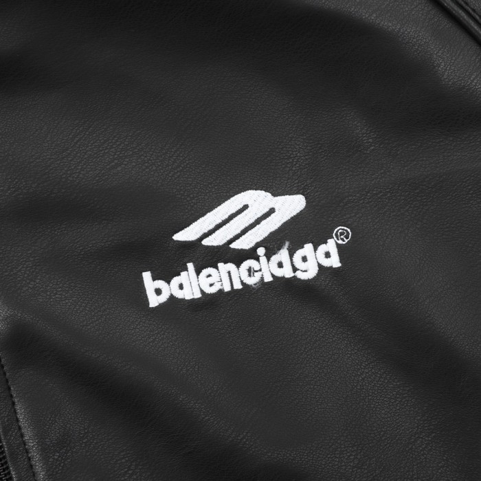 Clothes Balenciaga 833