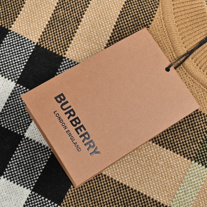 Clothes Burberry 676