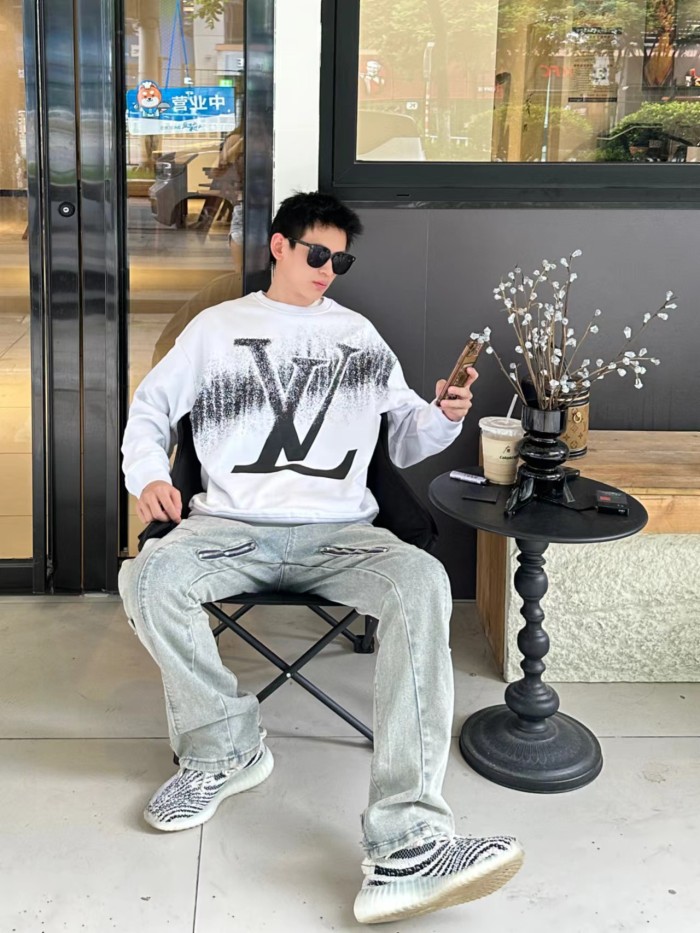 Clothes Louis Vuitton 1131