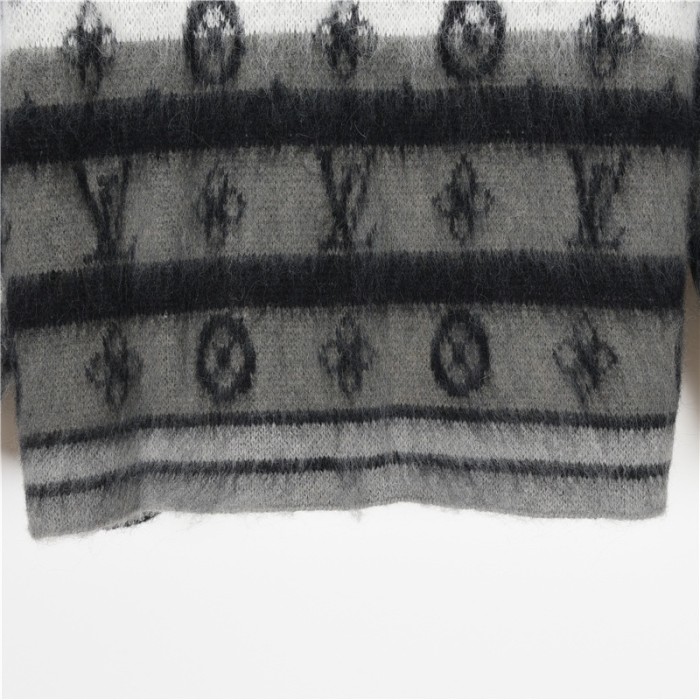 Clothes Louis Vuitton 1126