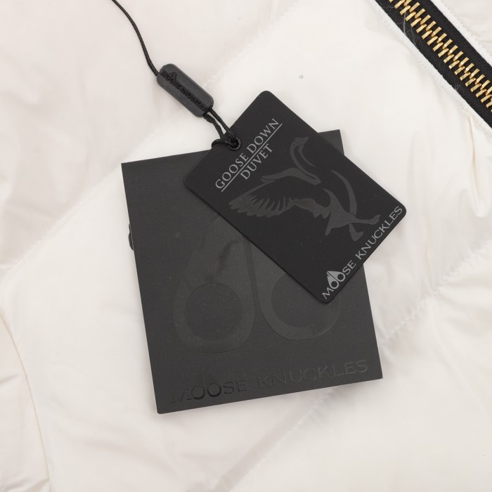 Clothes Moose Knuckles 9