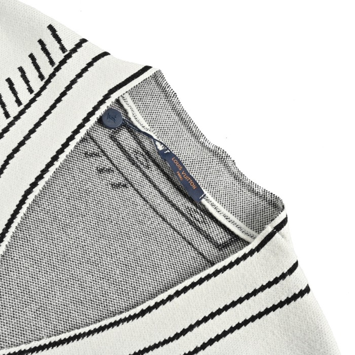 Clothes Louis Vuitton 1140