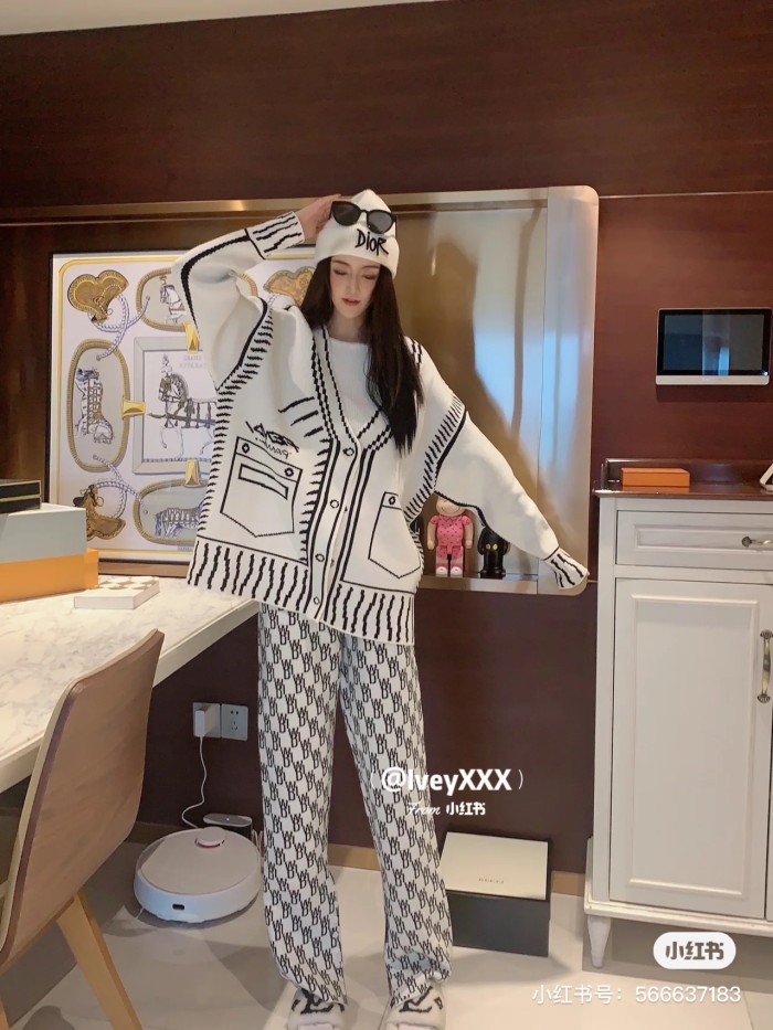 Clothes Louis Vuitton 1140