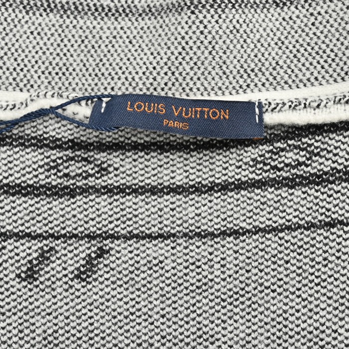 Clothes Louis Vuitton 1140