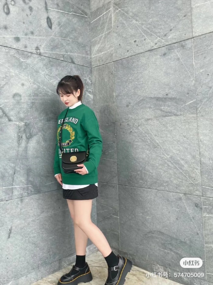 Clothes Burberry 695