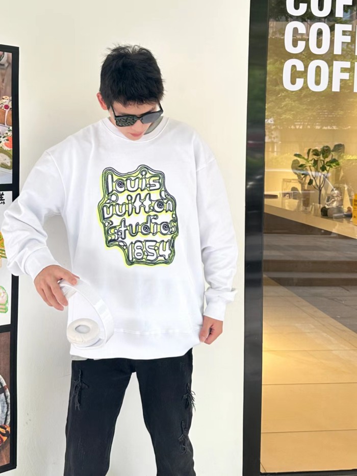 Clothes Louis Vuitton 1163