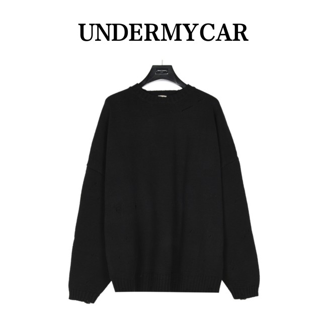 Clothes UNDERMYCAR 1