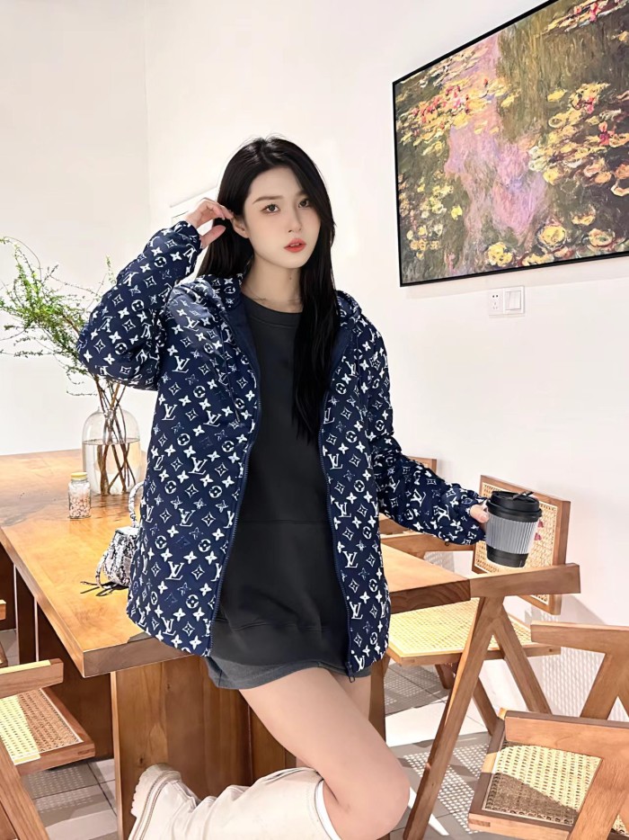 Clothes Louis Vuitton 1155