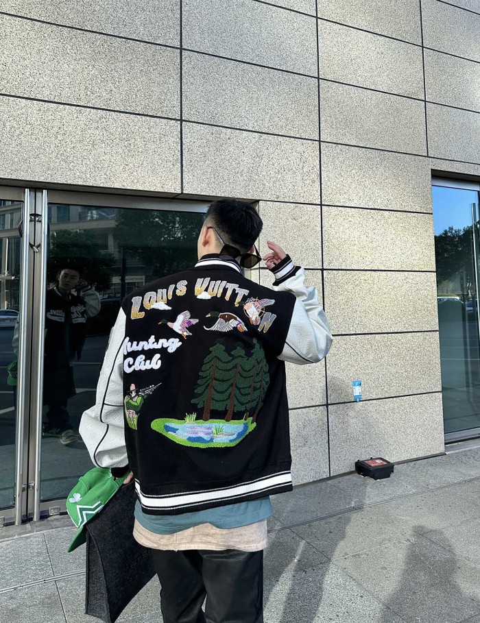 Clothes Louis Vuitton 1164