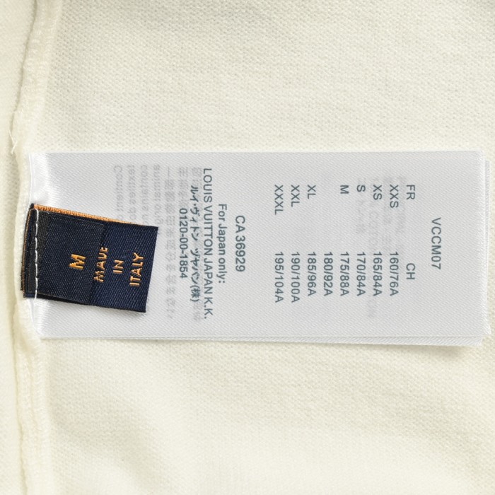 Clothes Louis Vuitton 1144