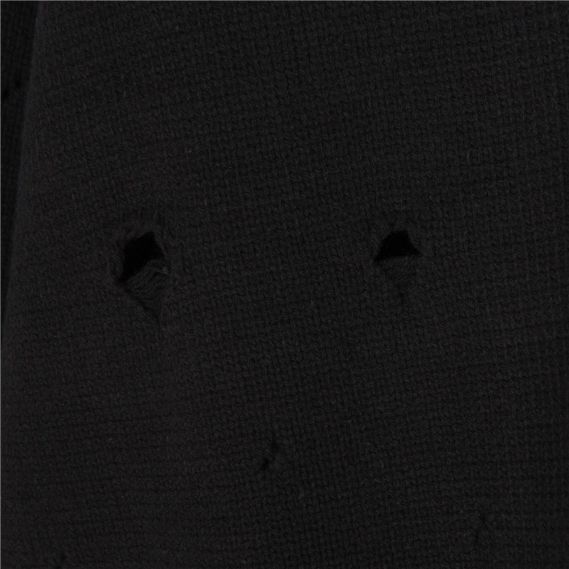 Clothes UNDERMYCAR 1