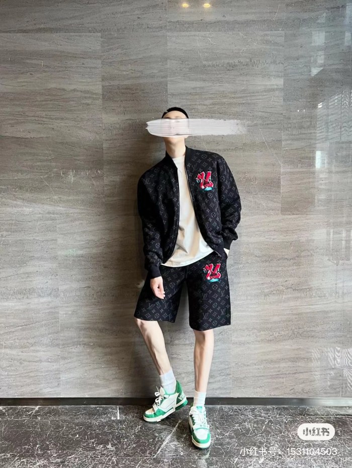 Clothes Louis Vuitton 1173