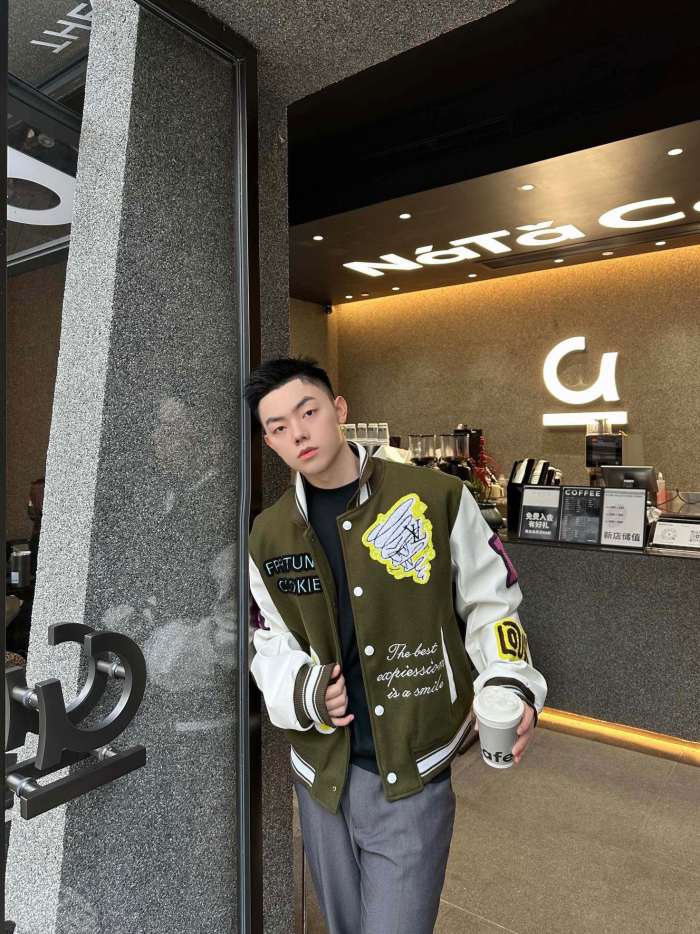 Clothes Louis Vuitton 1175