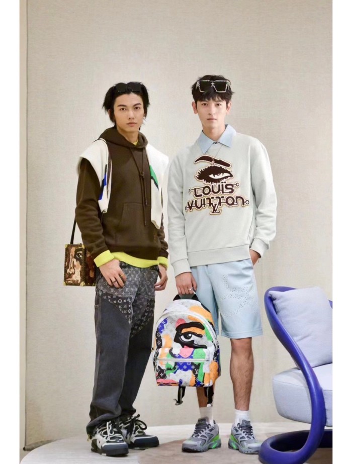 Clothes Louis Vuitton 1171