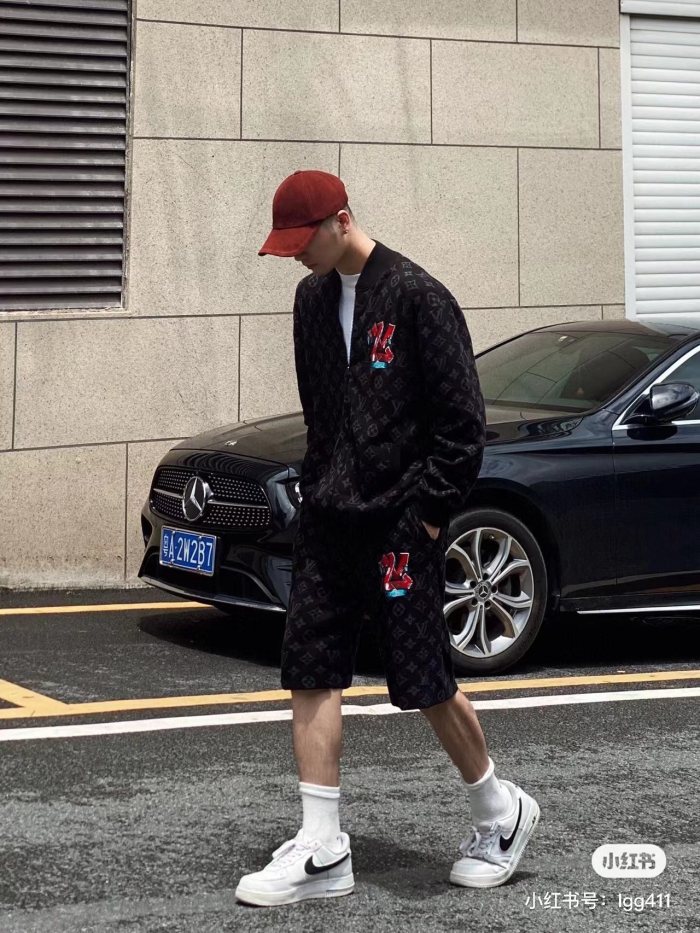 Clothes Louis Vuitton 1173