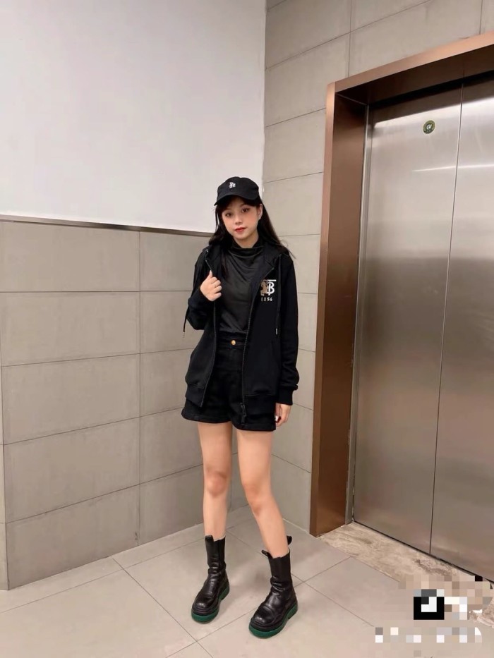 Clothes Burberry 708