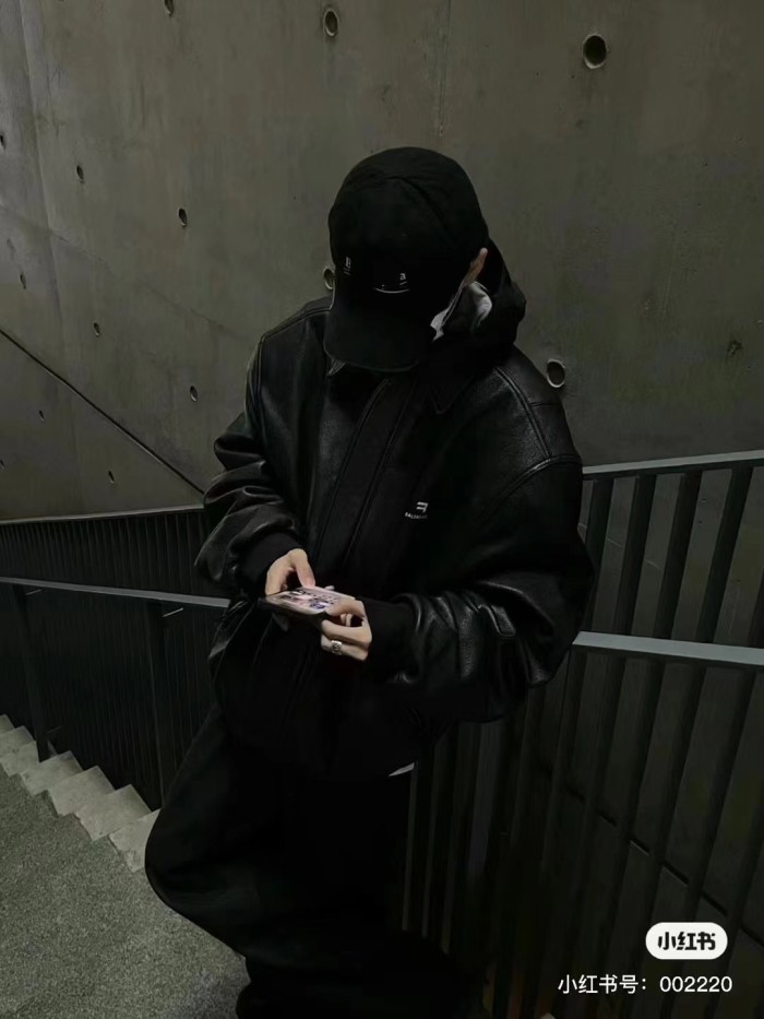 Clothes Balenciaga 851